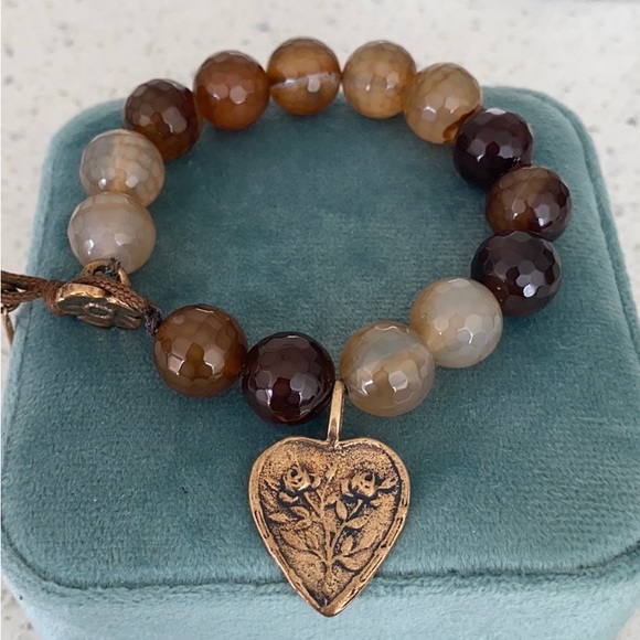 Love Heals Agate Bracelet - Picture 2 of 3